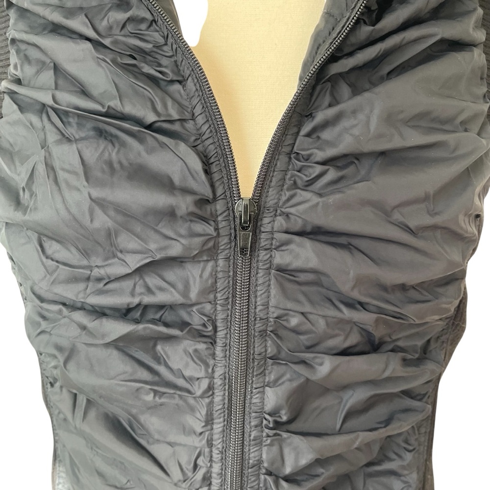 Free People shirred full zip insulated nylon vest black S - Picture 7 of 13